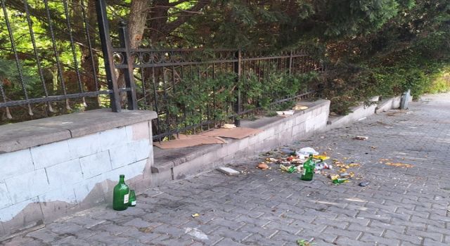 Açık hava meyhanesi!