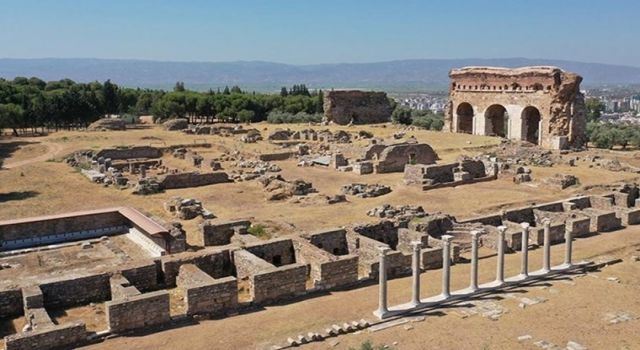 Tralleis Antik Kenti ziyarete açılıyor