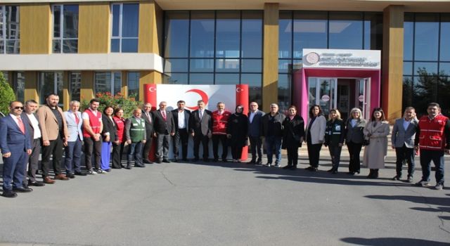 Ataşehir’de Kızılay Haftası törenle kutlandı