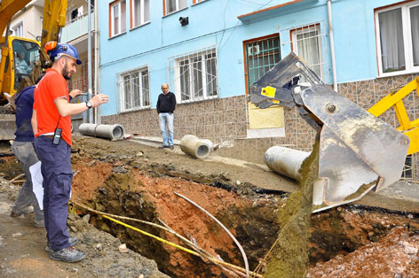 İlçe Belediyelerinin Yetkisi Alındı