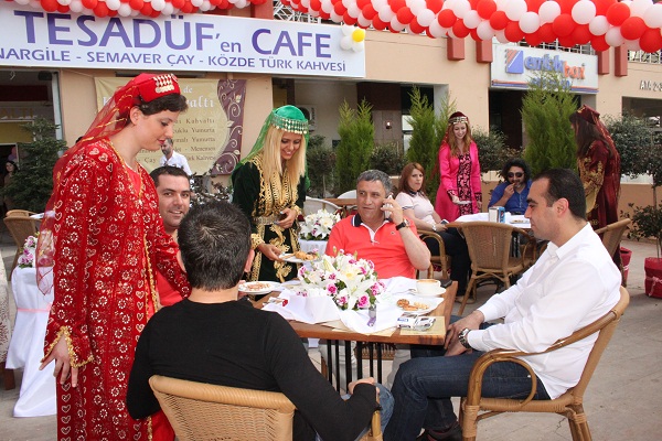 Ataşehir'de Tesadüf'en Cafe