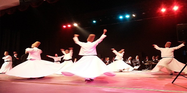 Mevlana Ataşehir'de yapılan etkinlilerle anıldı