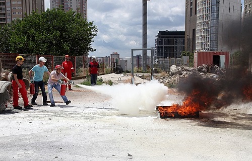 Afet eğitimleri devam ediyor