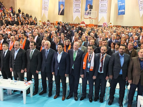 AK Parti Ataşehir’de M.Naim Yağcı dedi