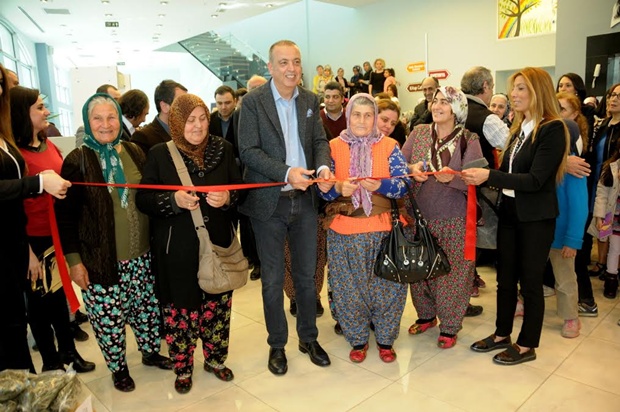 “ÜRETEN KADINLAR ATAŞEHİR'DE BULUŞTU”