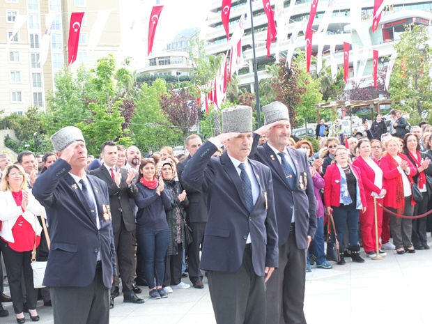 “TÜRK MİLLETİ ATASINI ONURLA YAŞATACAKTIR”