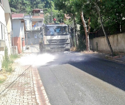 ÜMRANİYE’NİN CADDE VE SOKAKLARI PIRIL PIRIL