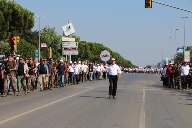 25 GÜNLÜK YÜRÜYÜŞÜN FİNALİ MALTEPE’DE YAPILDI