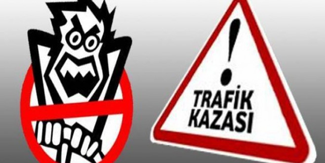 BURSA'DA TRAFİK KAZASI: 2 ÖLÜ, 1 YARALI