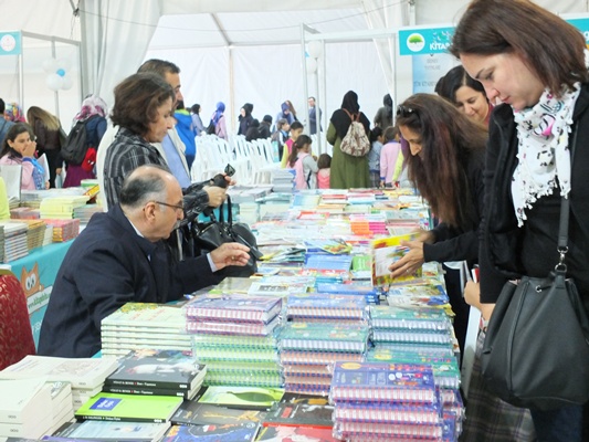 ANADOLU YAKASININ EN BÜYÜK KİTAP ŞENLİĞİ