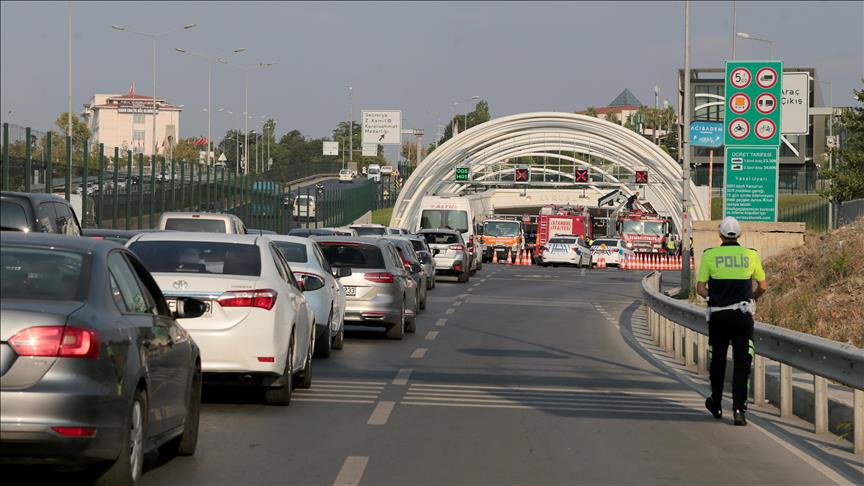 Avrasya Tüneli girişinde trafik kazası