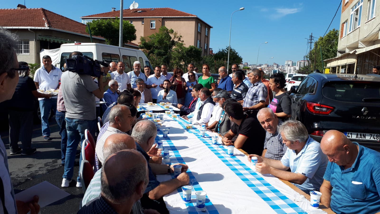 ÇAZDER’in Aşure Programına Yoğun Katılım