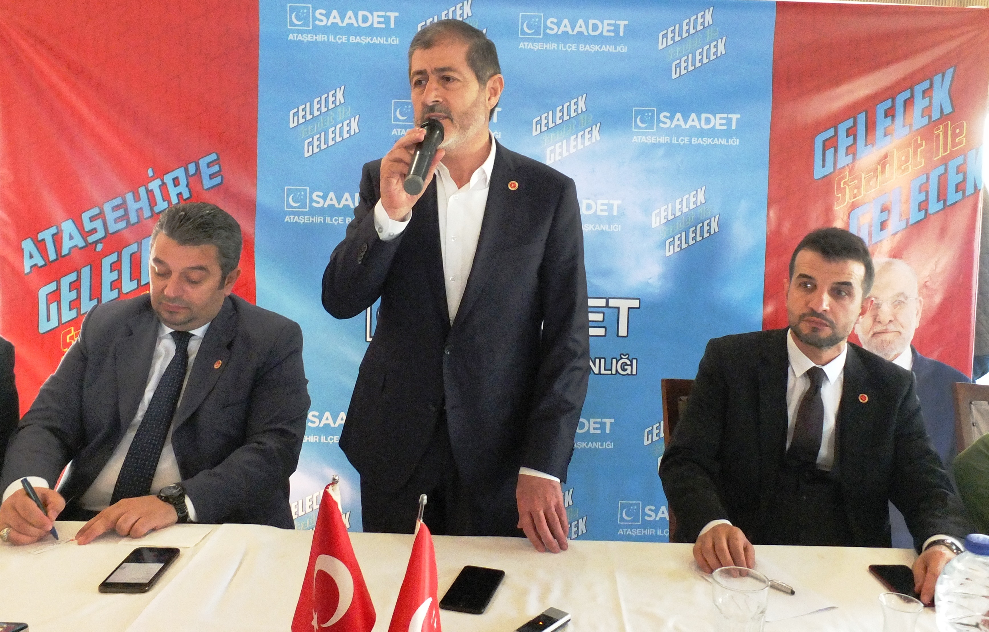 Saadet Partisi Ataşehir STK Temsilcileri ile Mahalle Muhtarlarını Ağırladı