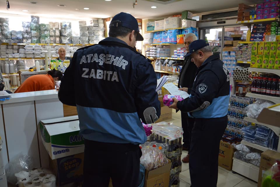 Ataşehir Zabıta ekipleri denetimlere ara vermiyor