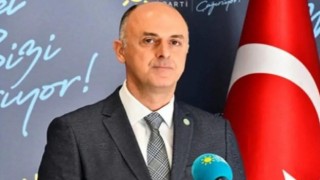 Ümit Özlale partisinden istifa etti