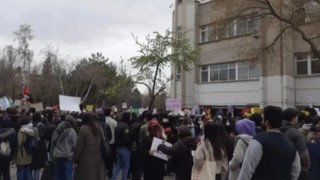 Hacettepe Üniversitesi’nde öğrencilerine destek veren akademisyenin görevine son verildi