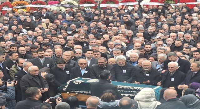 Fahrettin Kayhan Sevenlerinin Gözyaşları Arasında Son Yolculuğuna Uğurlandı!