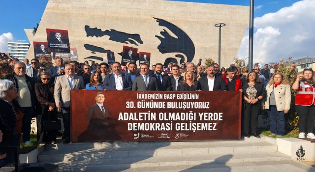 CHP Ataşehir’den Onursal Adıgüzel ve Belediye Bürokratlarına Özgürlük Çağrısı